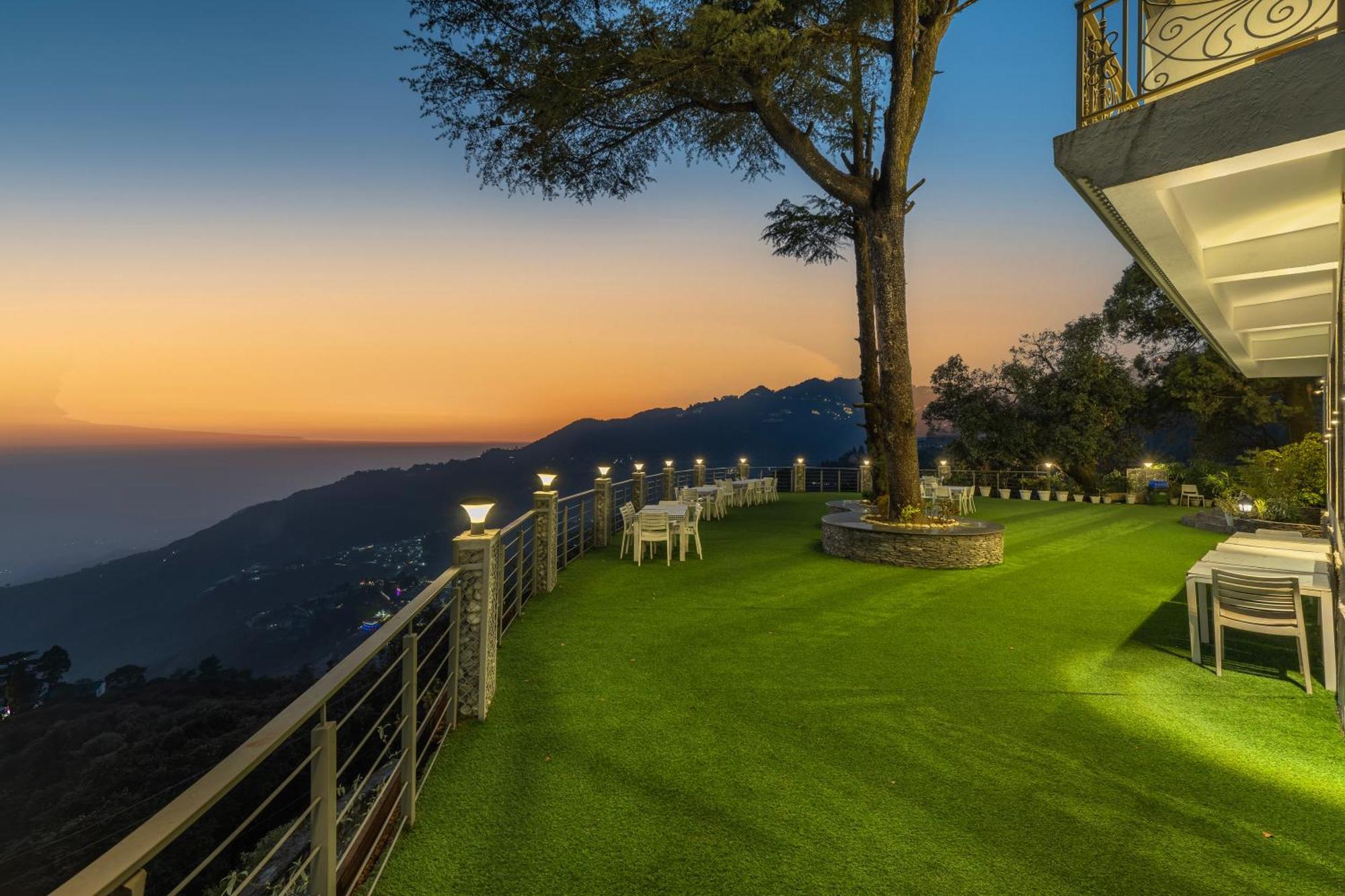 Echor Baris Resort Mussoorie Kültér fotó
