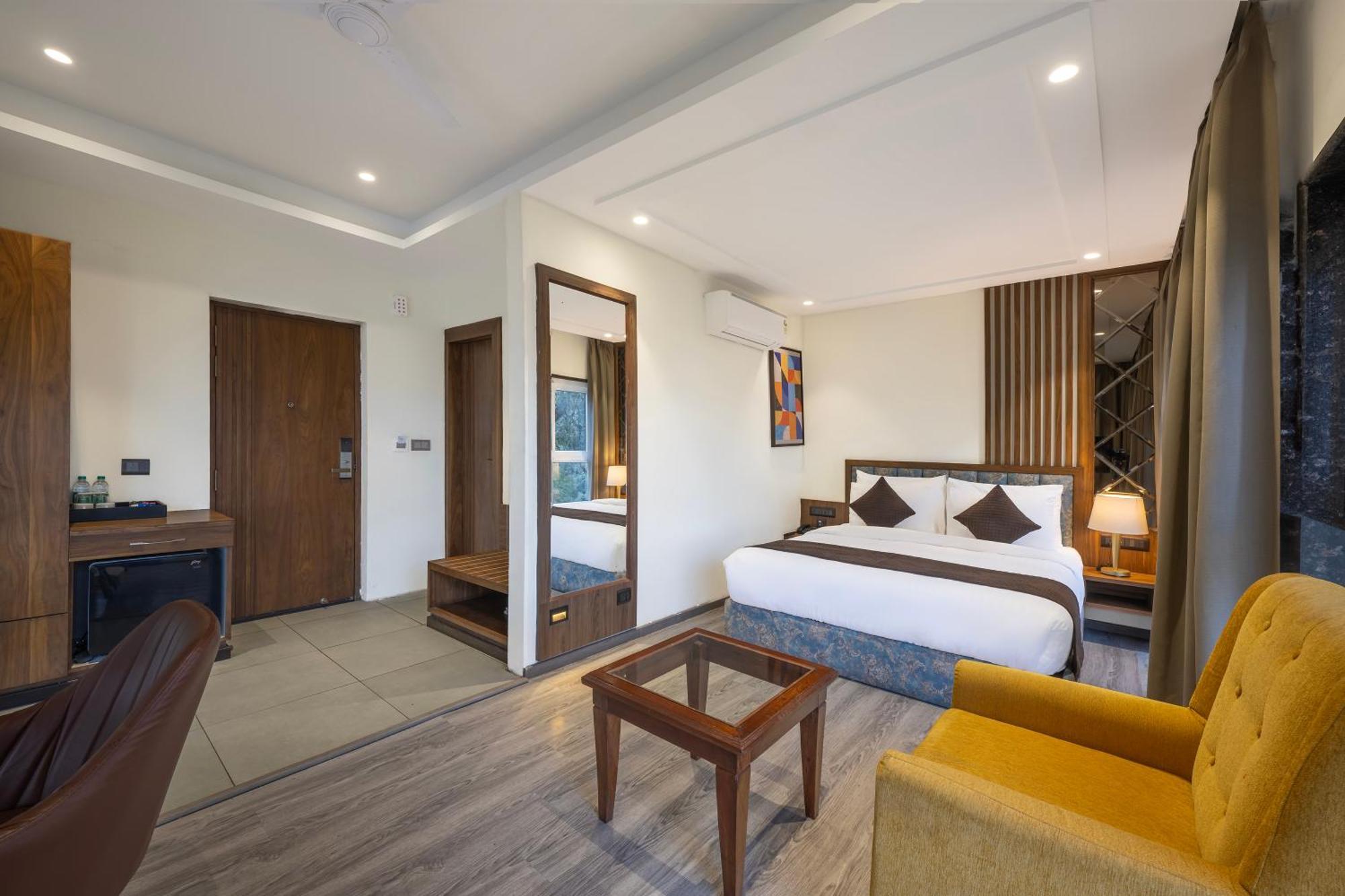 Echor Baris Resort Mussoorie Kültér fotó